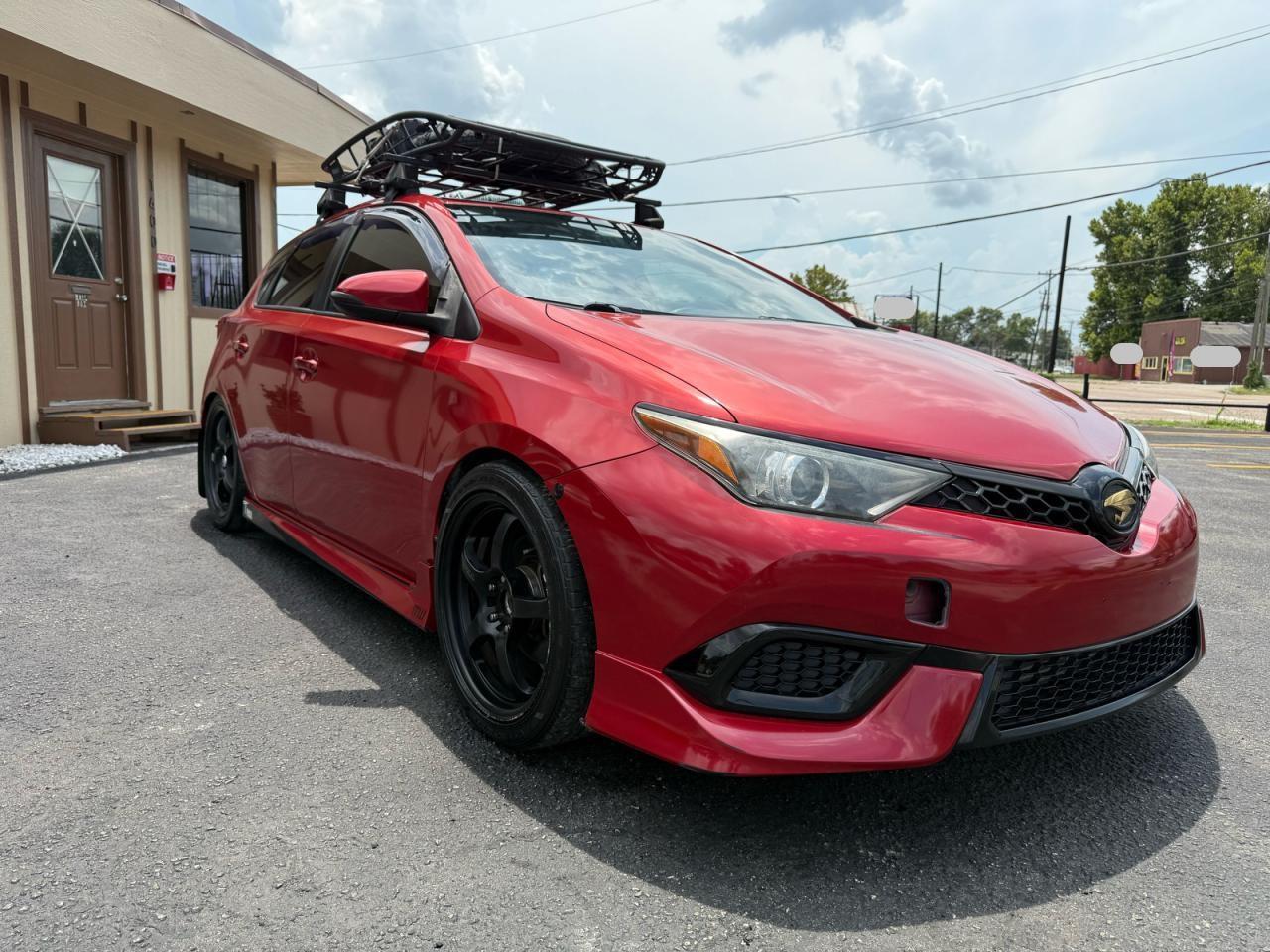 2016 Toyota Scion im