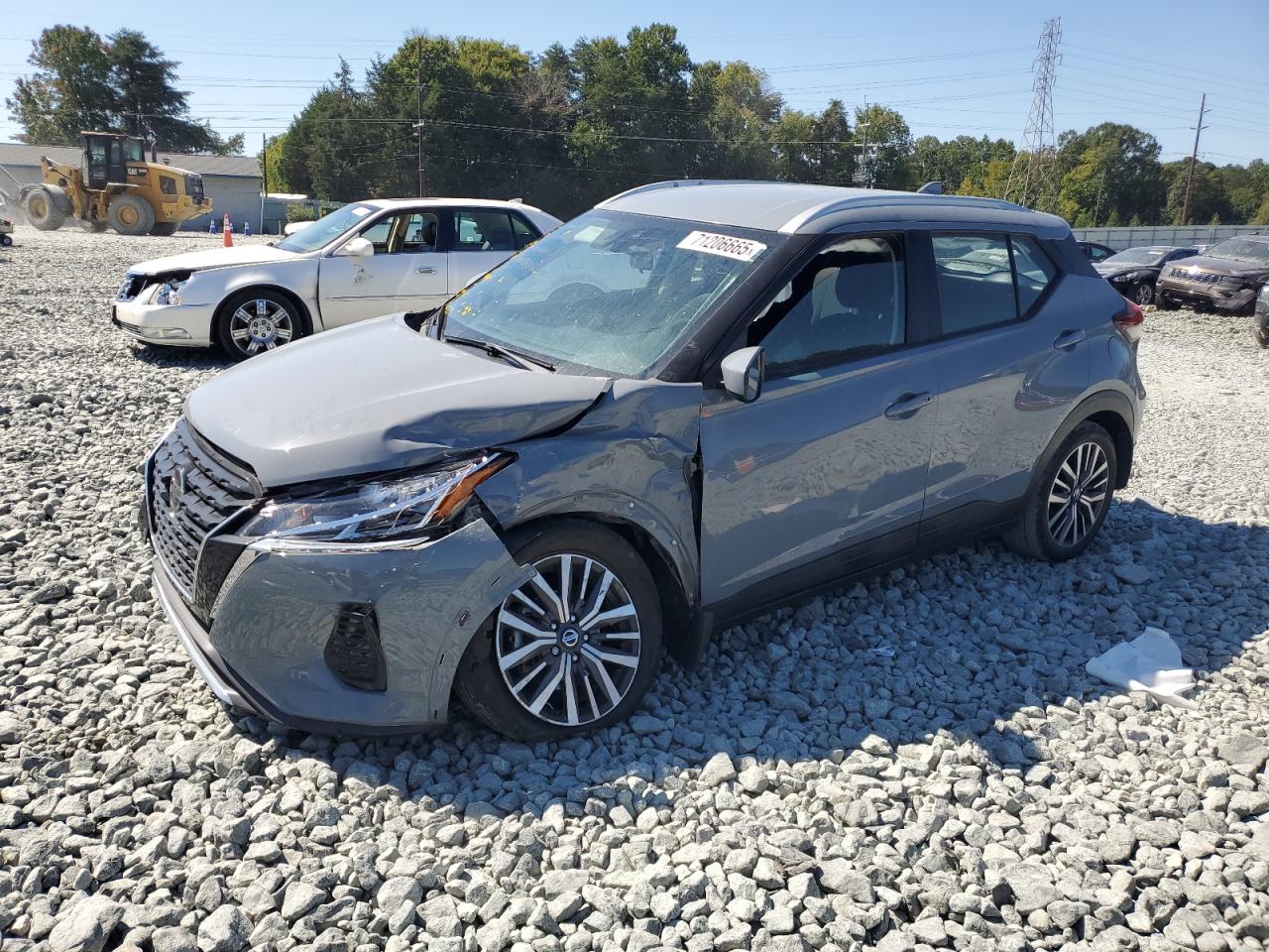 2021 Nissan Kicks sv SV
