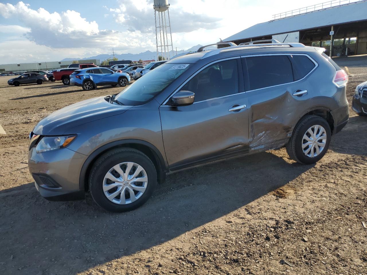 2016 Nissan Rogue s S