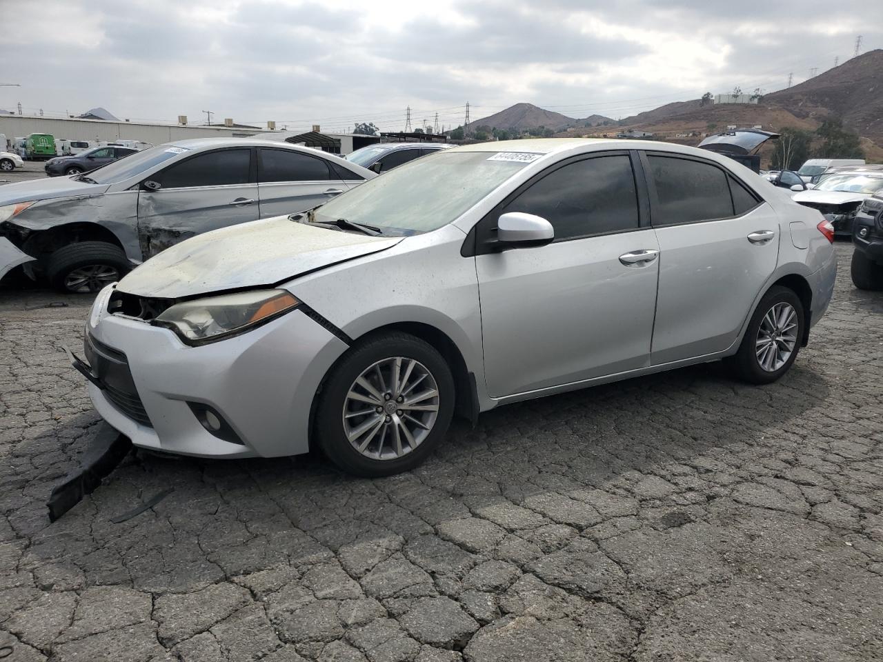 2015 Toyota Corolla l L