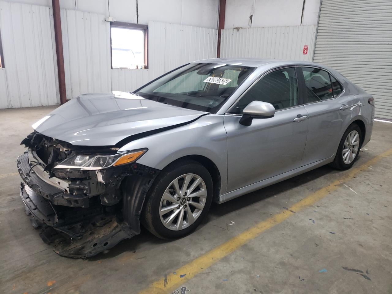 2023 Toyota Camry le LE