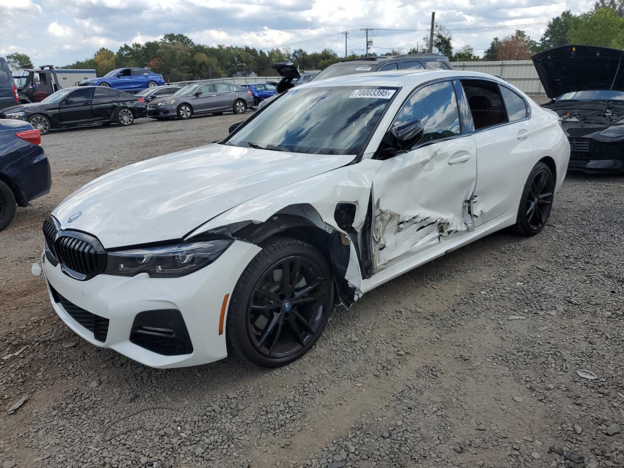 2022 BMW 330xe