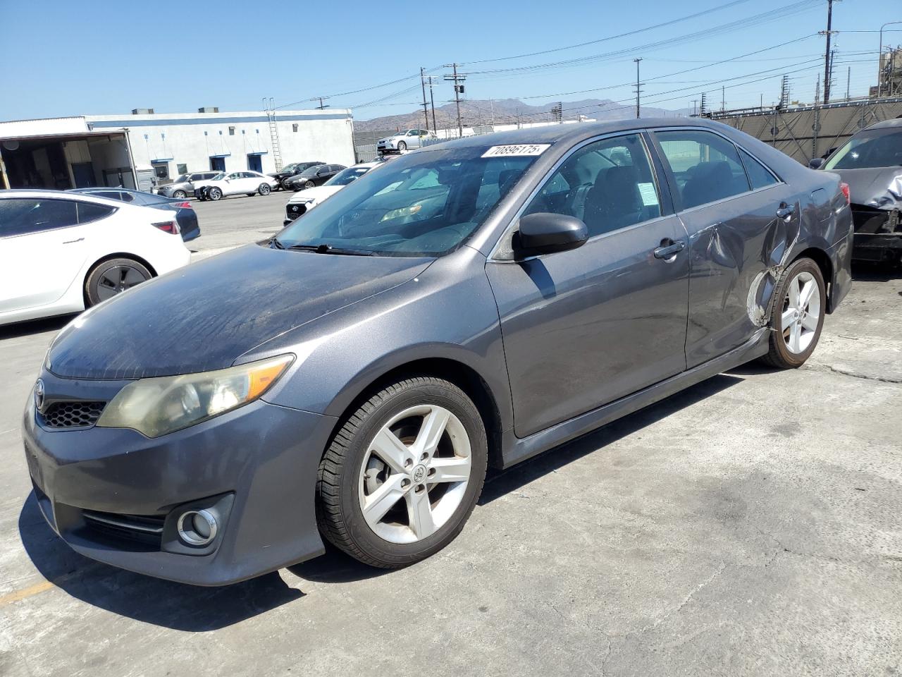 2014 Toyota Camry l L