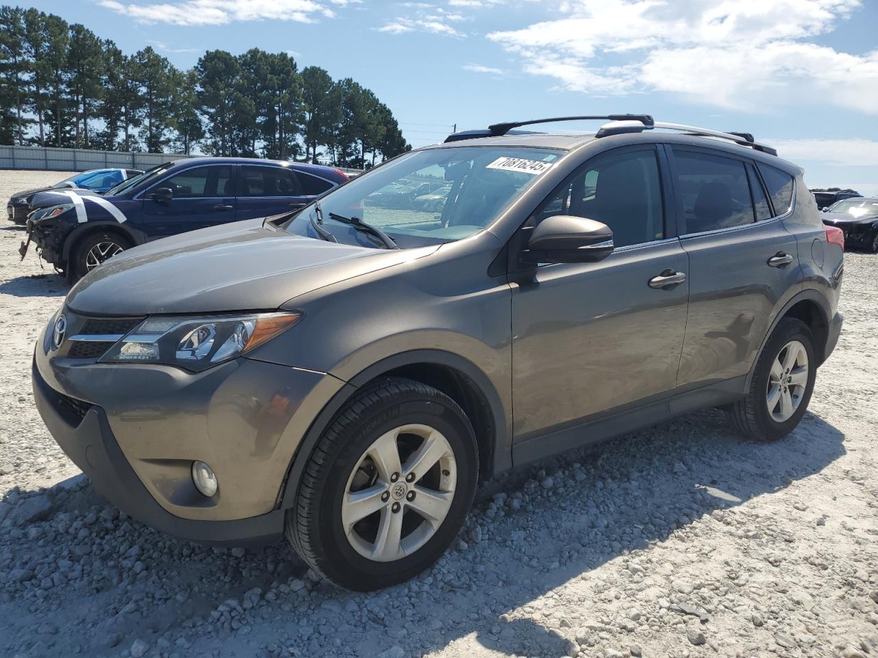 2013 Toyota Rav4 xle XLE