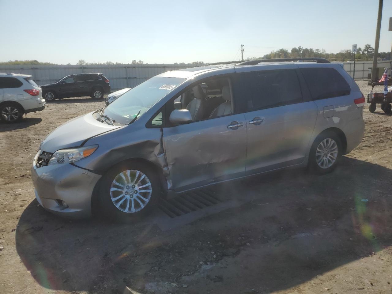 2013 Toyota Sienna xle XLE