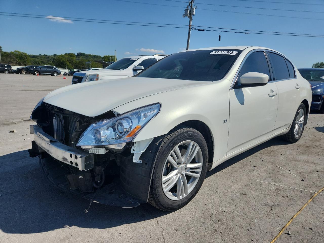 Infiniti Q40