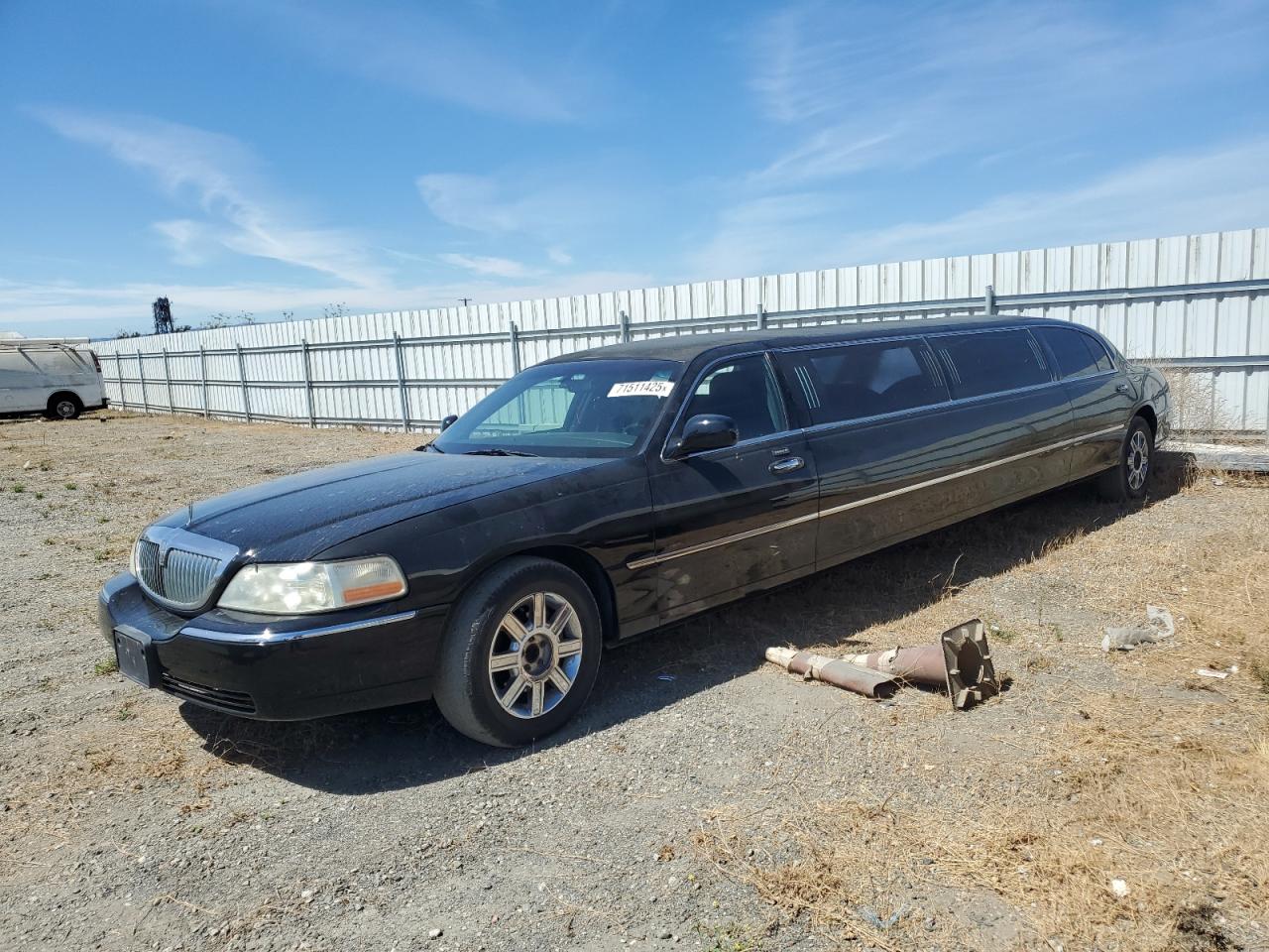 2011 Lincoln Town Car