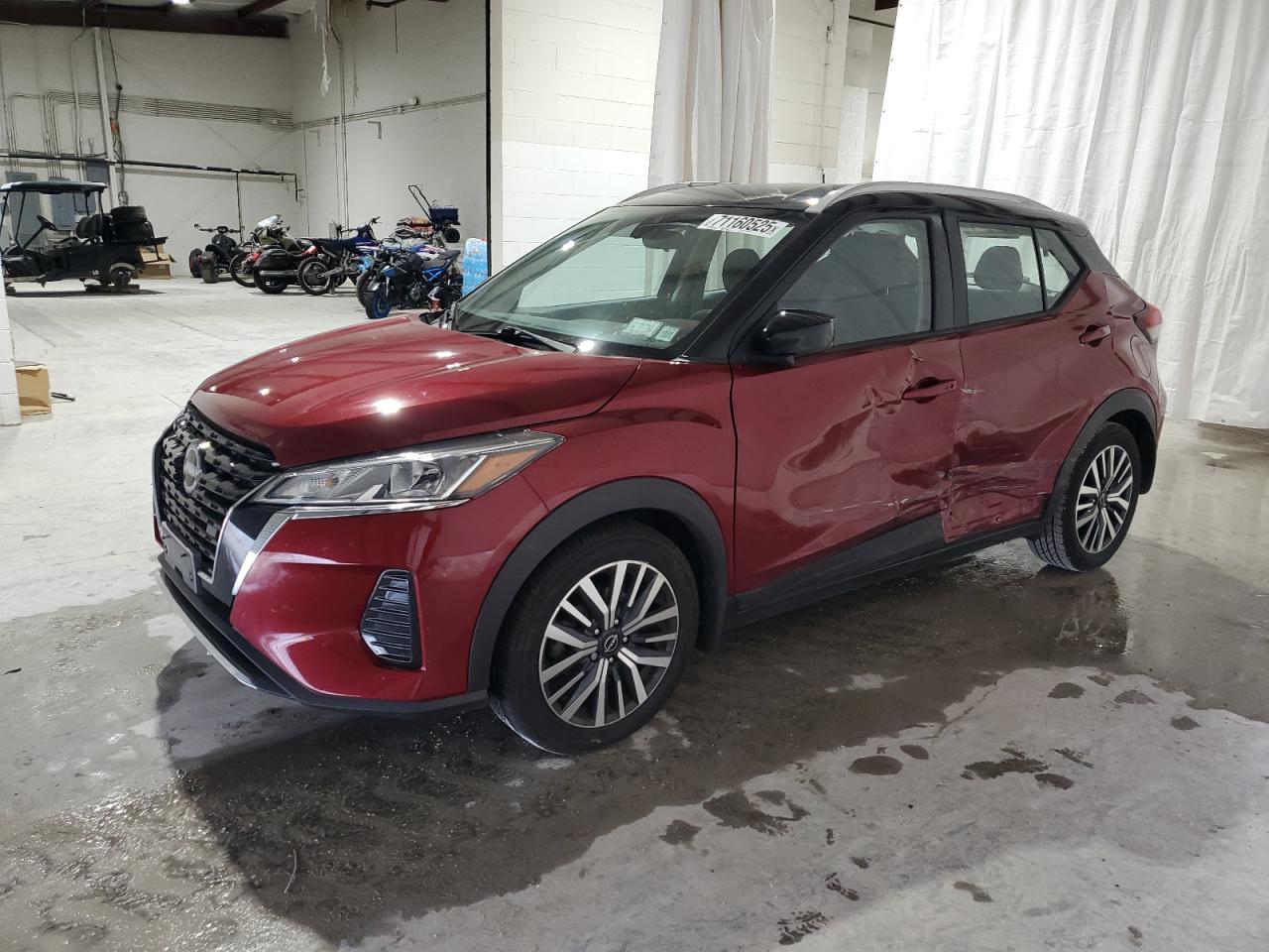 2022 Nissan Kicks sv SV