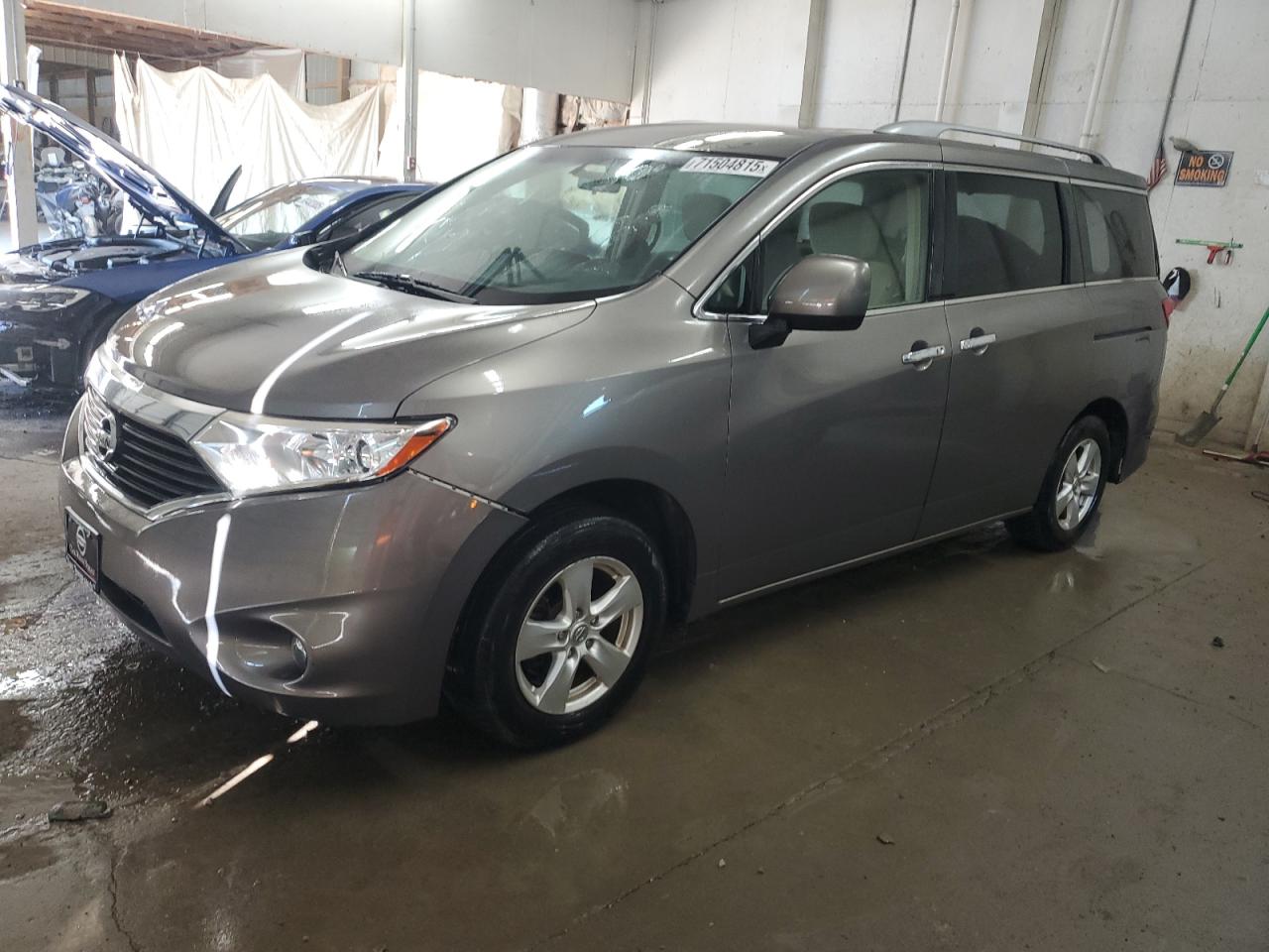 2017 Nissan Quest s S