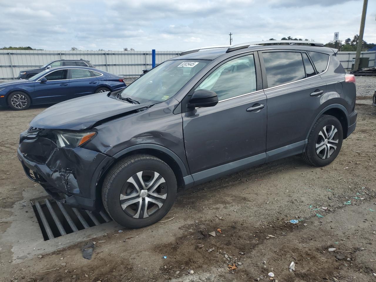2017 Toyota Rav4 le LE