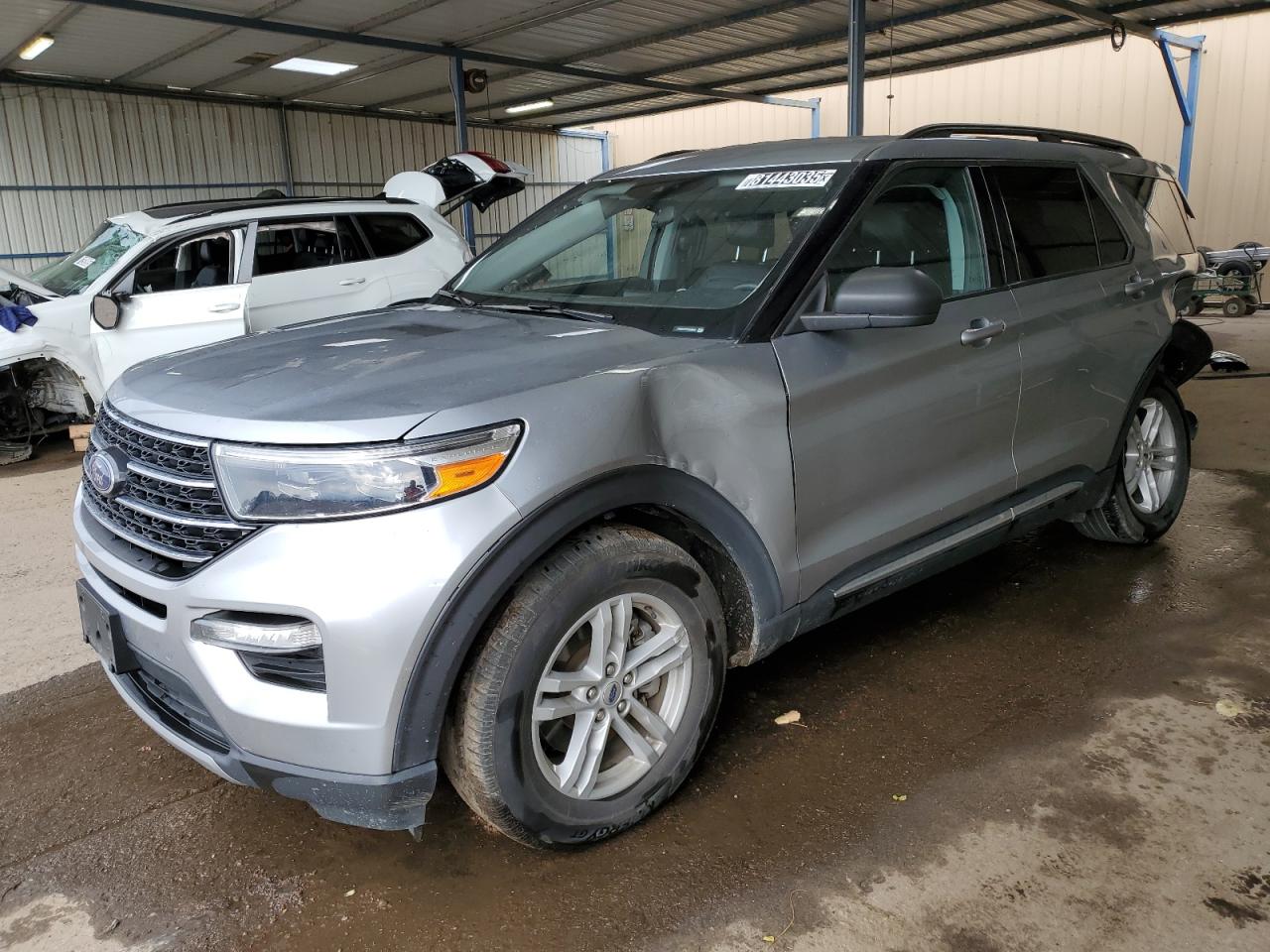2024 Ford Explorer x XLT