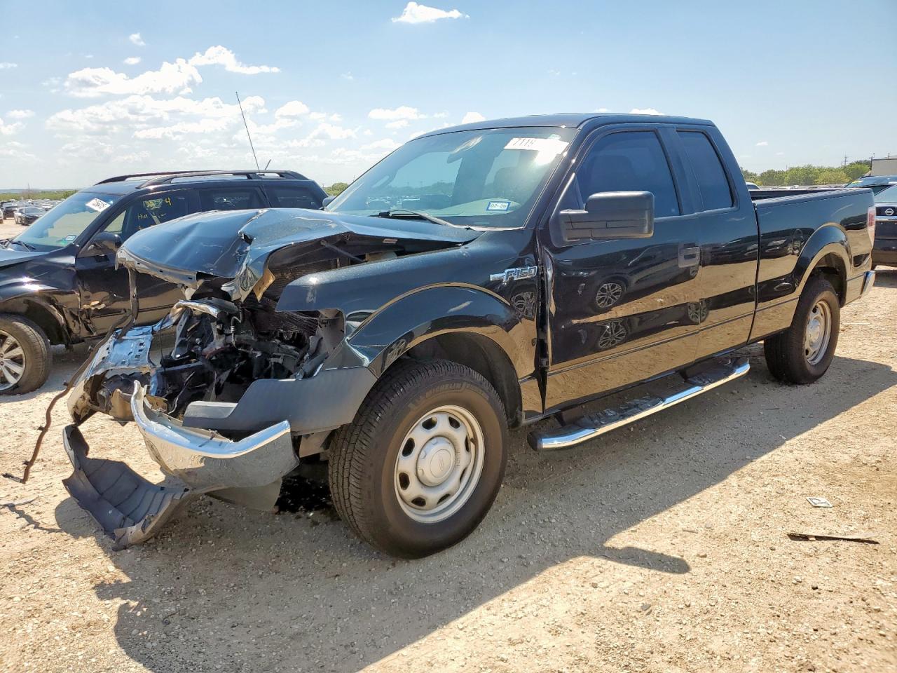 2013 Ford F150 super SUPER CAB