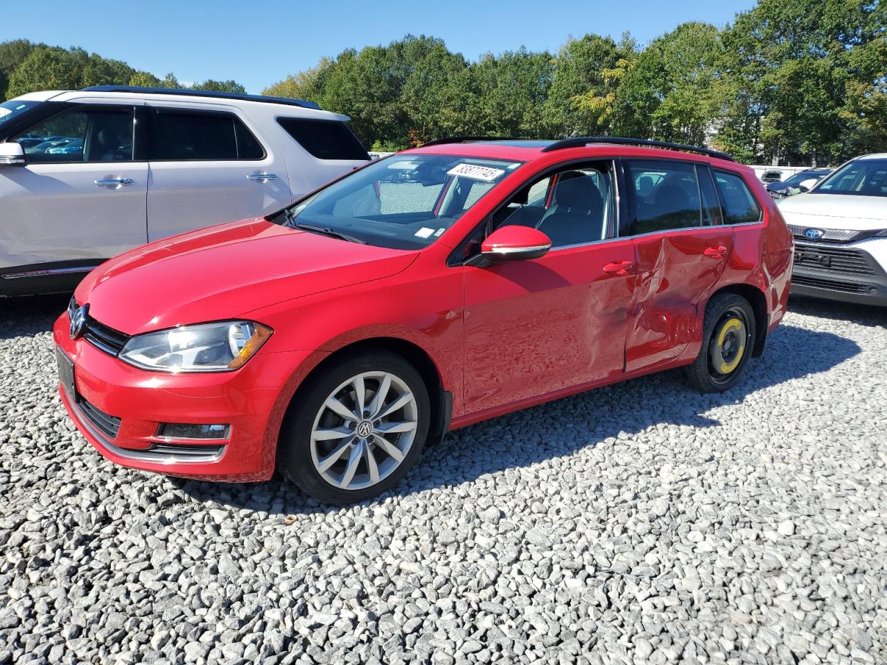 2017 Volkswagen Golf sportwagen S