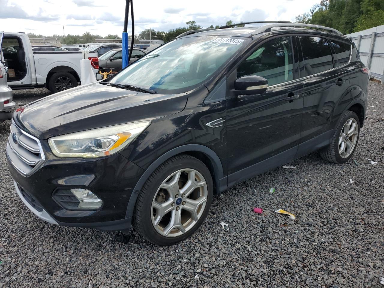 2017 Ford Escape tit TITANIUM