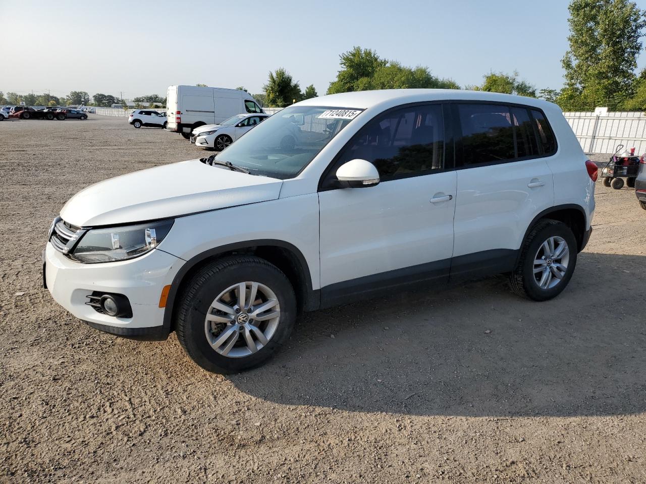 2015 Volkswagen Tiguan s S