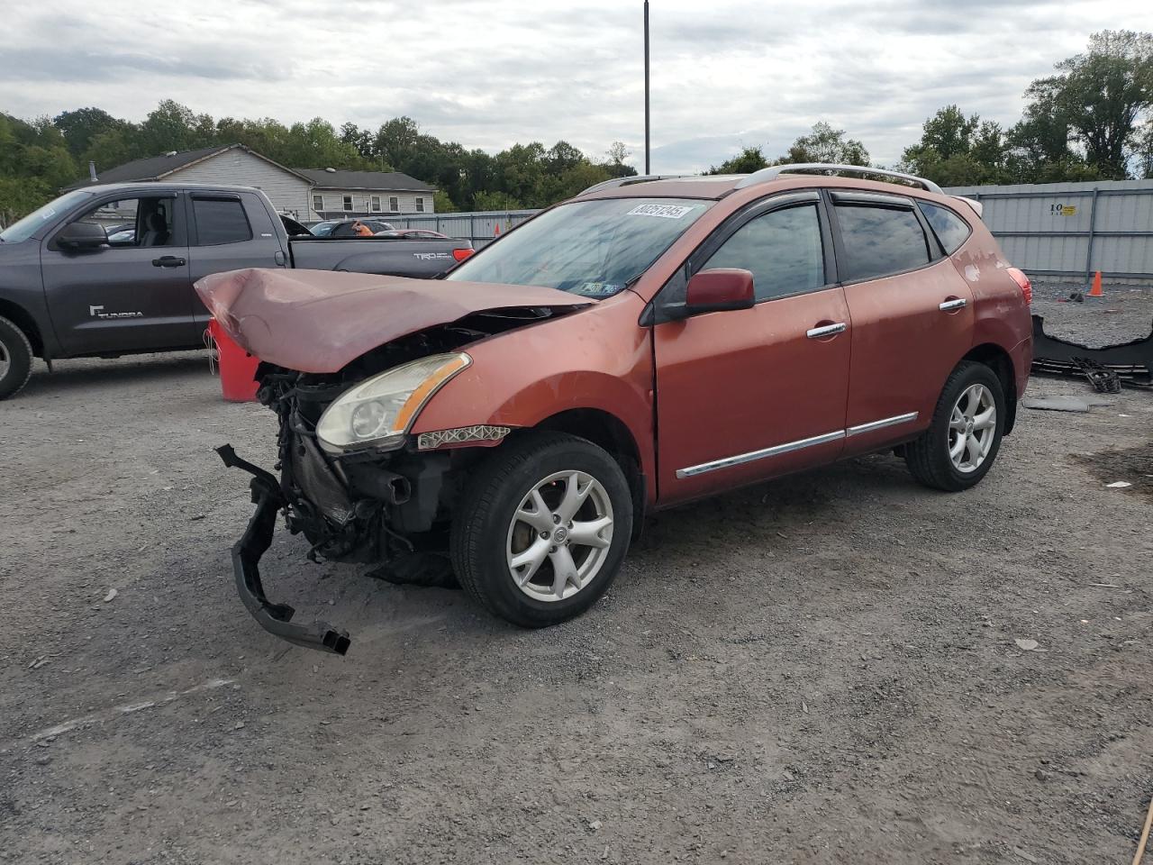 2011 Nissan Rogue s S