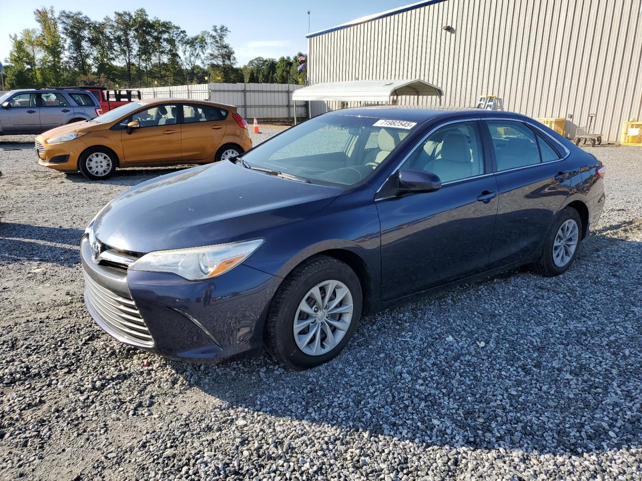 2015 Toyota Camry le