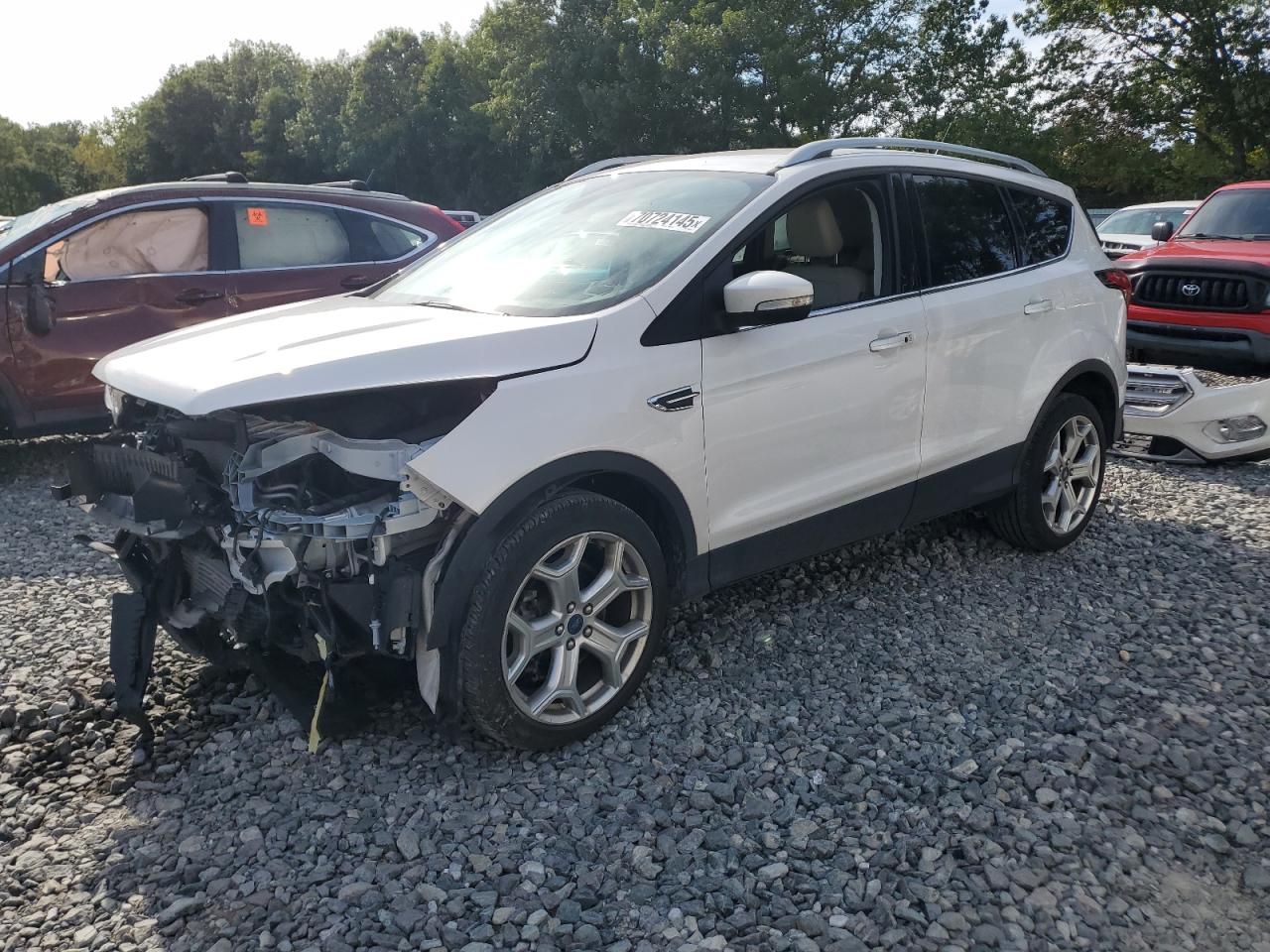 2019 Ford Escape titanium TITANIUM