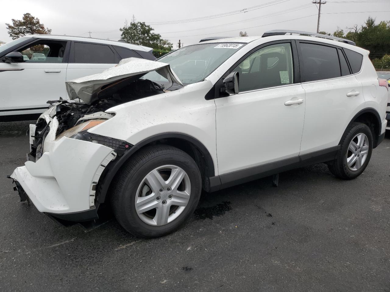 2018 Toyota Rav4 le LE