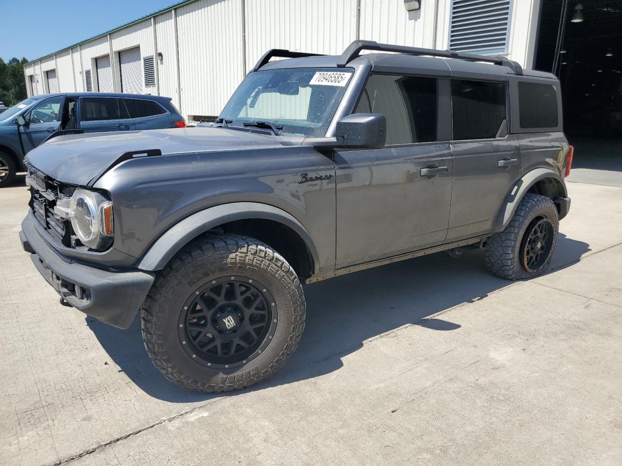 2022 Ford Bronco Base