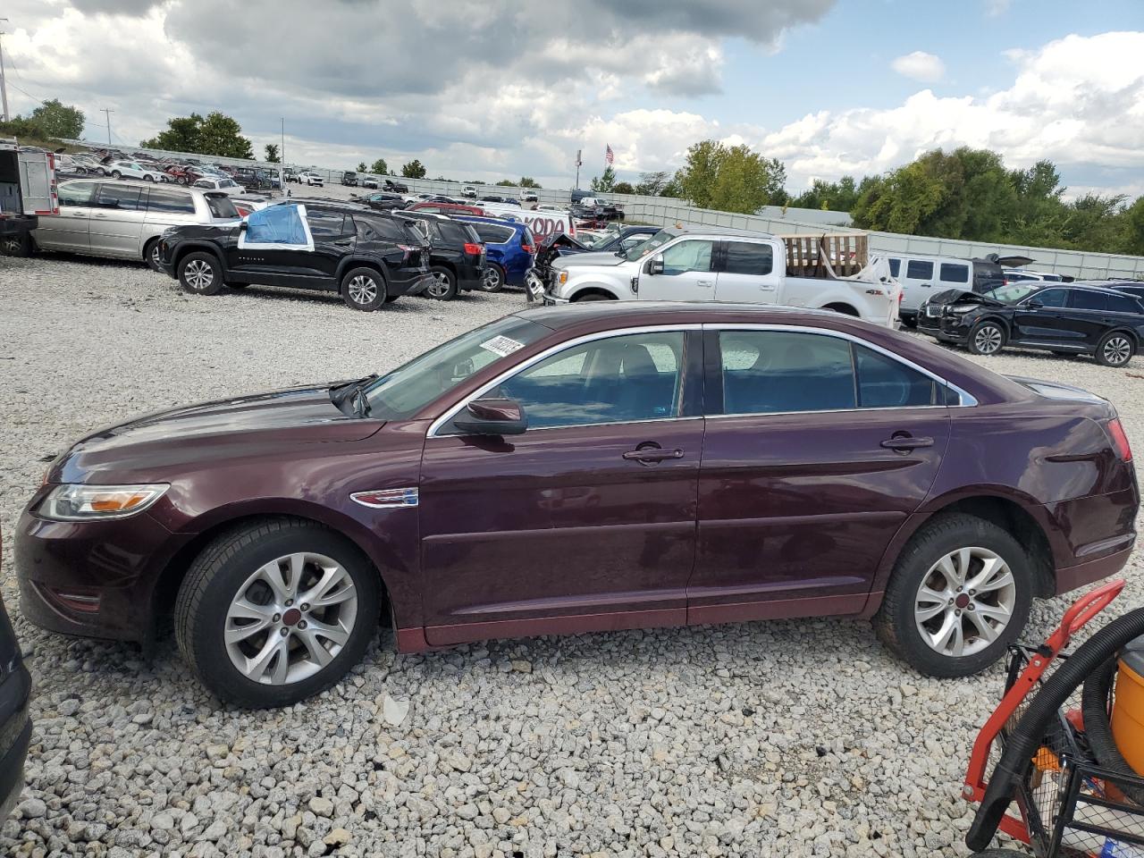 2011 Ford Taurus sel SEL
