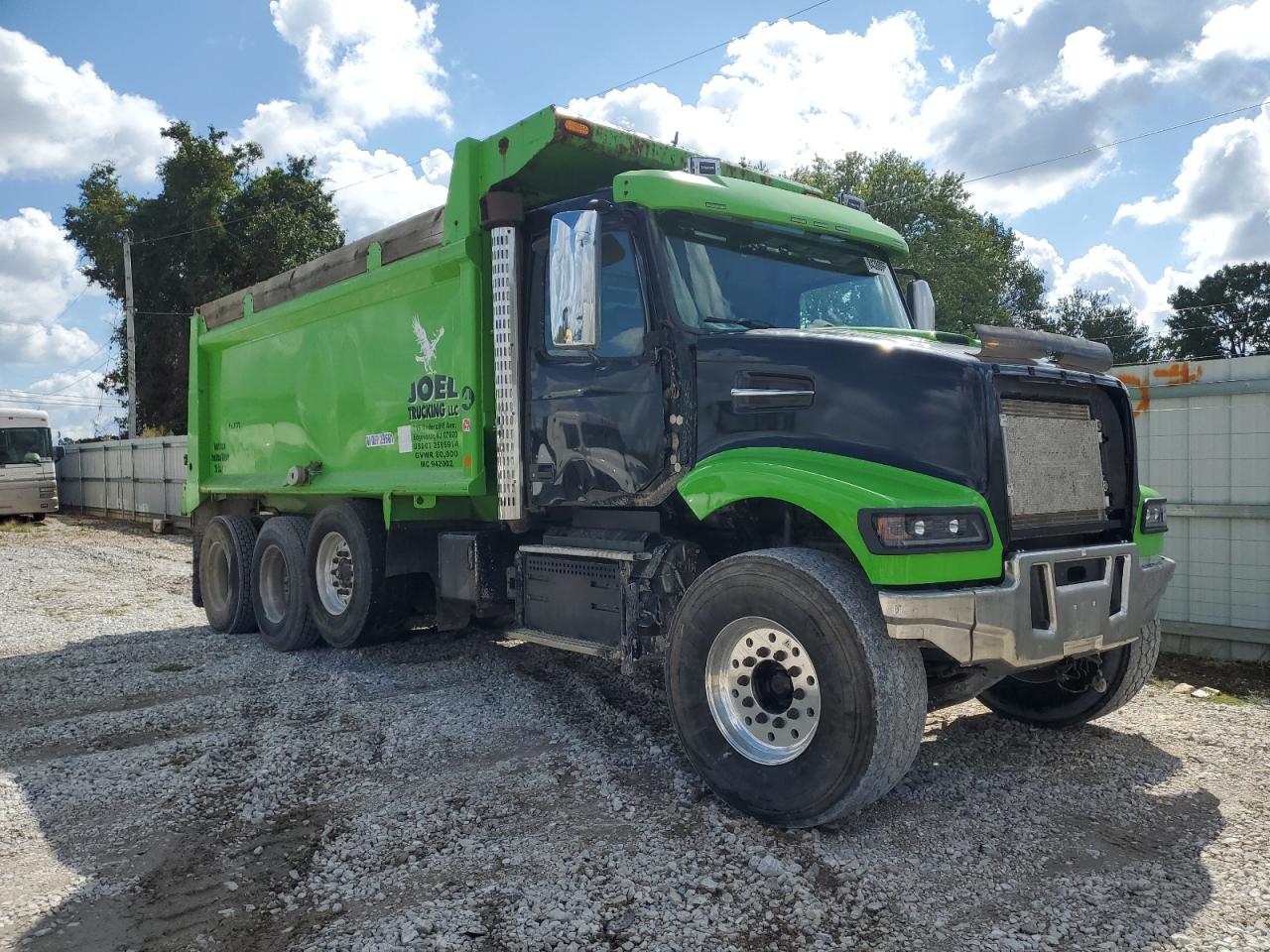 2018 Volvo Vhd Dump Truck