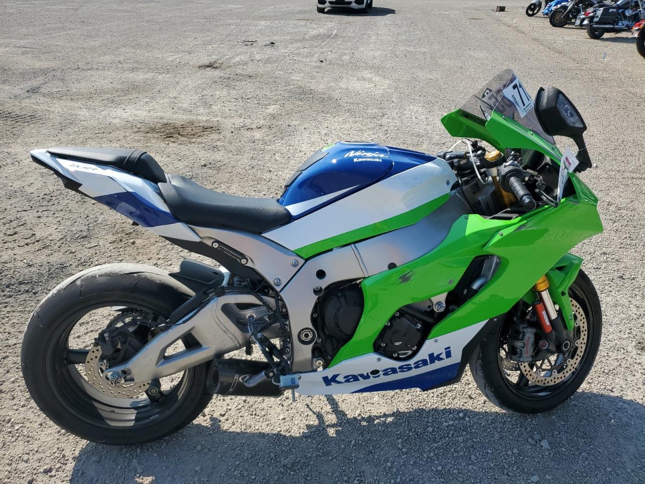 2024 Kawasaki Zx1002 l L