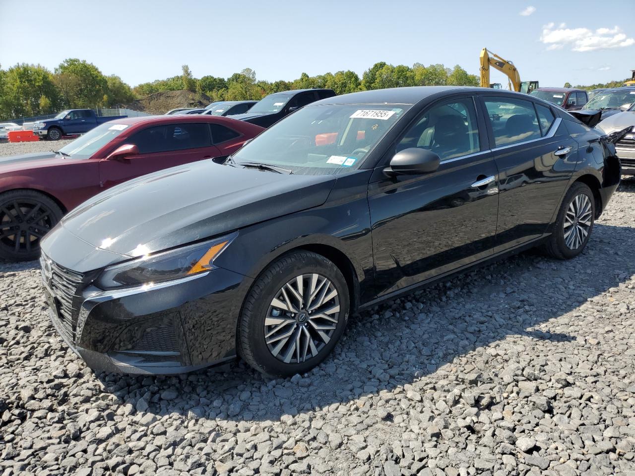 2024 Nissan Altima sv SV