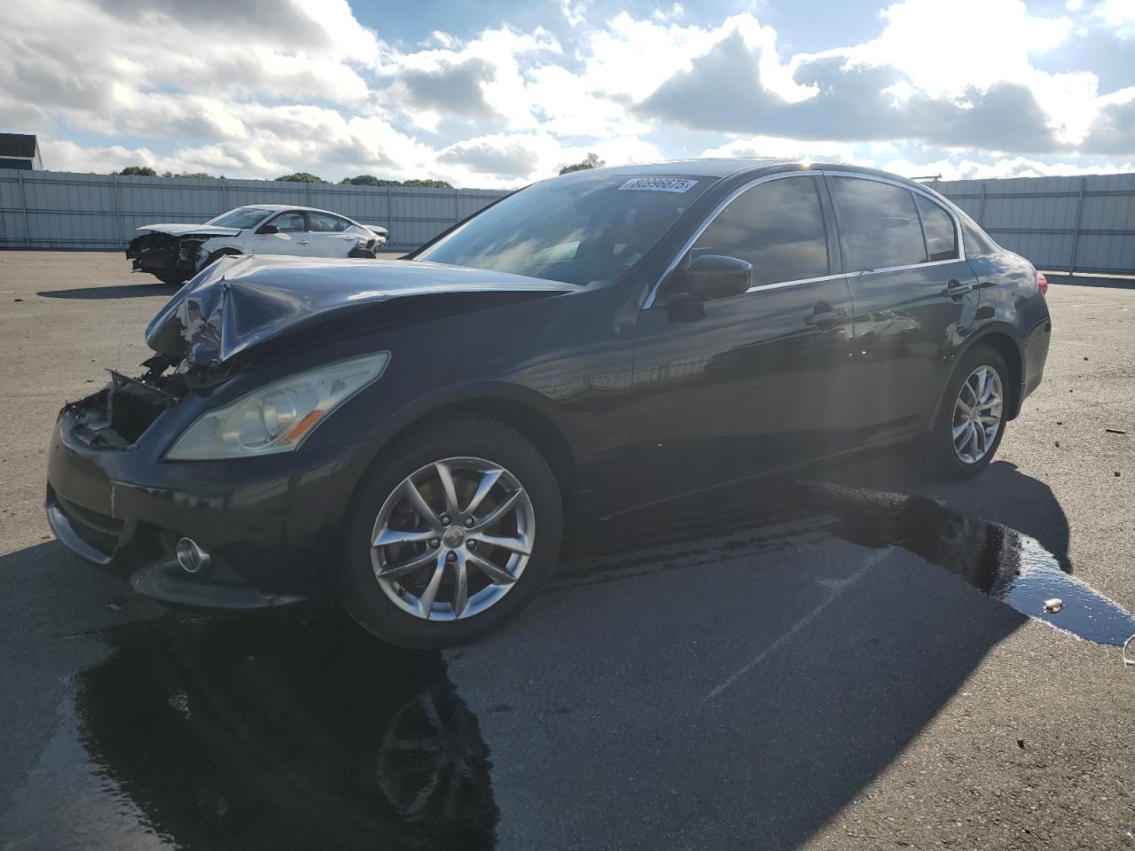 2012 Infiniti G37