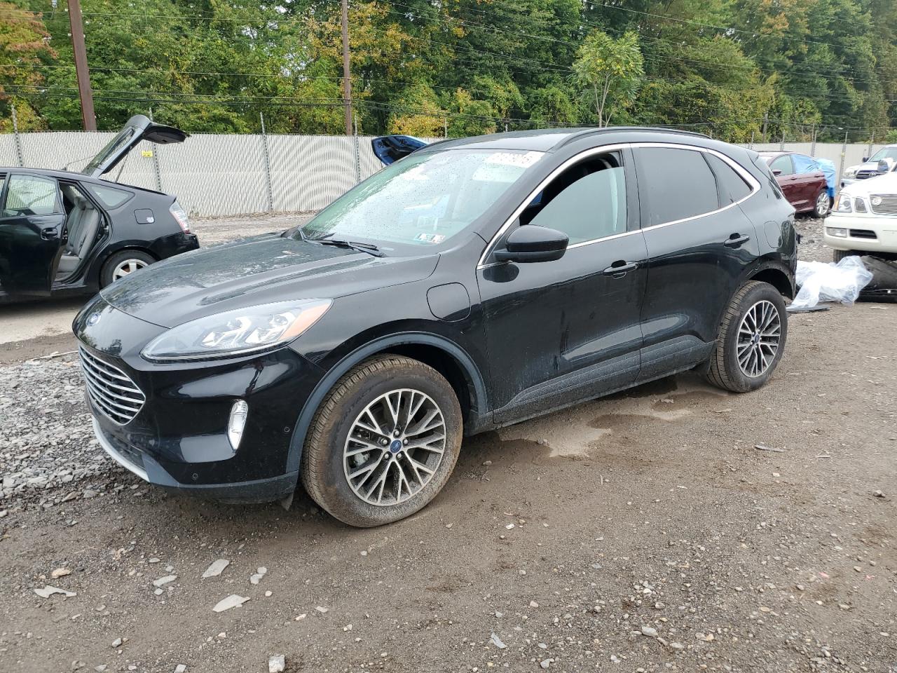 2022 Ford Escape titanium TITANIUM