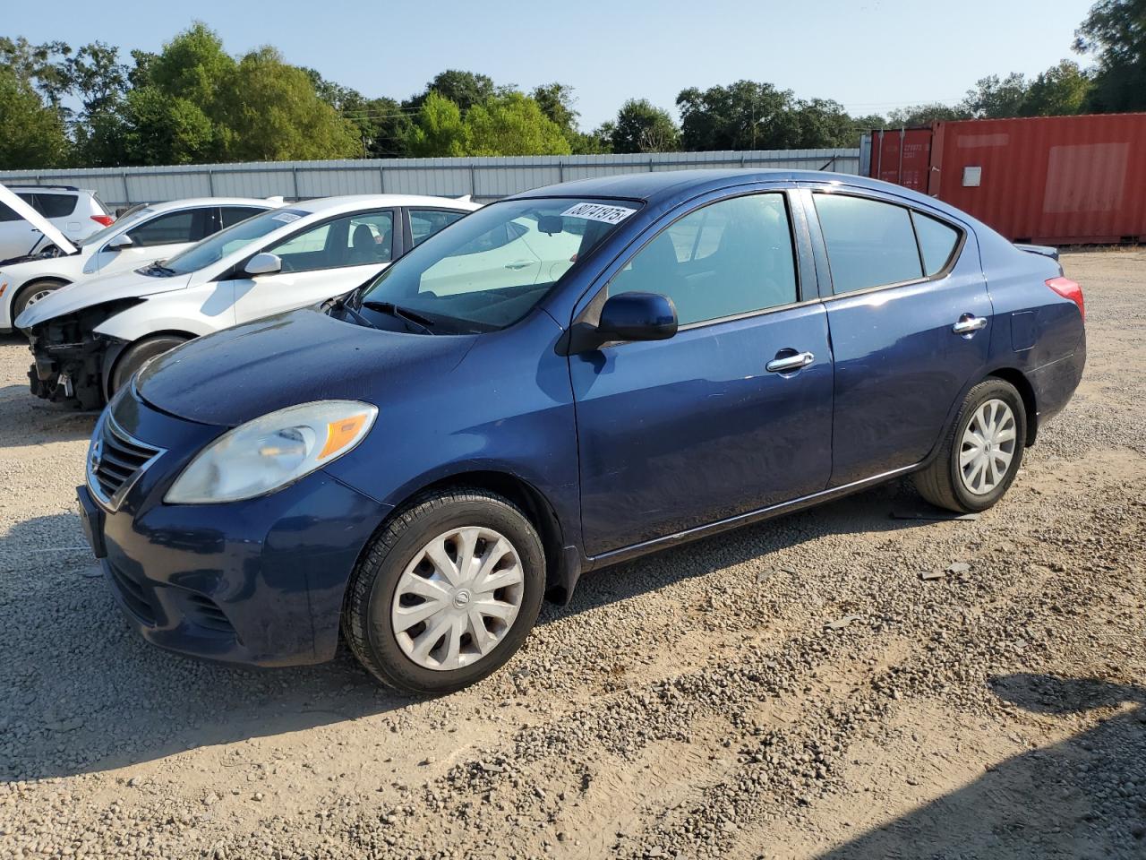 2014 Nissan Versa s S