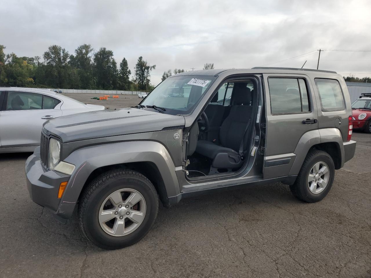 2012 Jeep Liberty sp SPORT