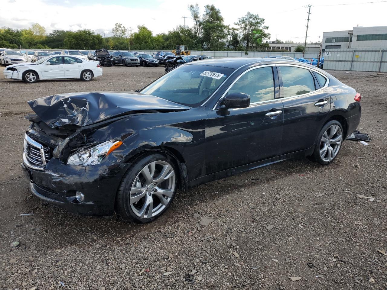 2013 Infiniti M37