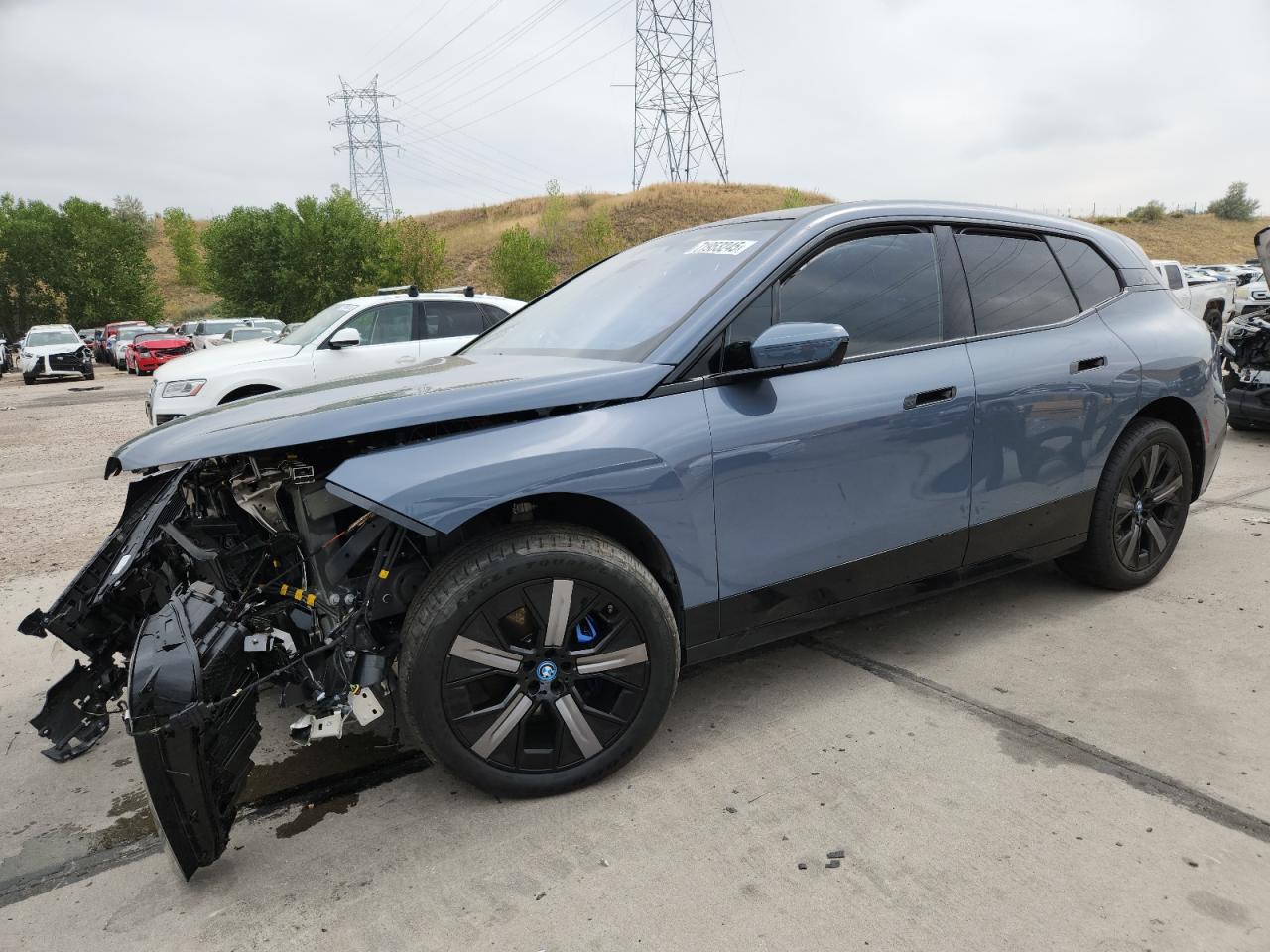 2025 BMW iX