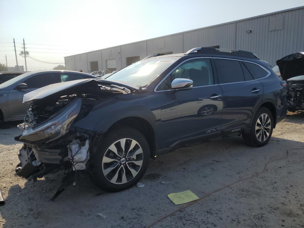 2025 Subaru Outback to TOURING