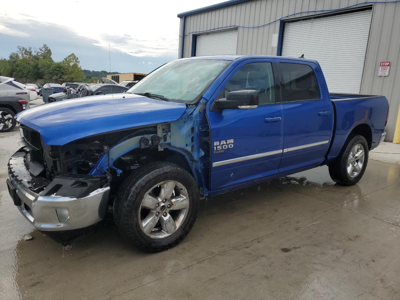 2019 Ram 1500 class SLT