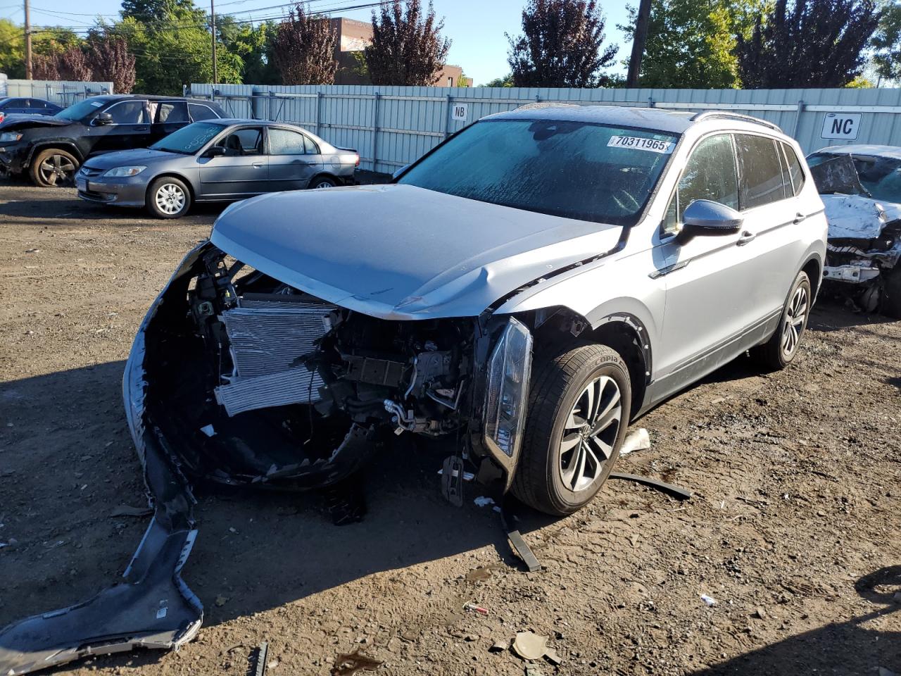2024 Volkswagen Tiguan s S