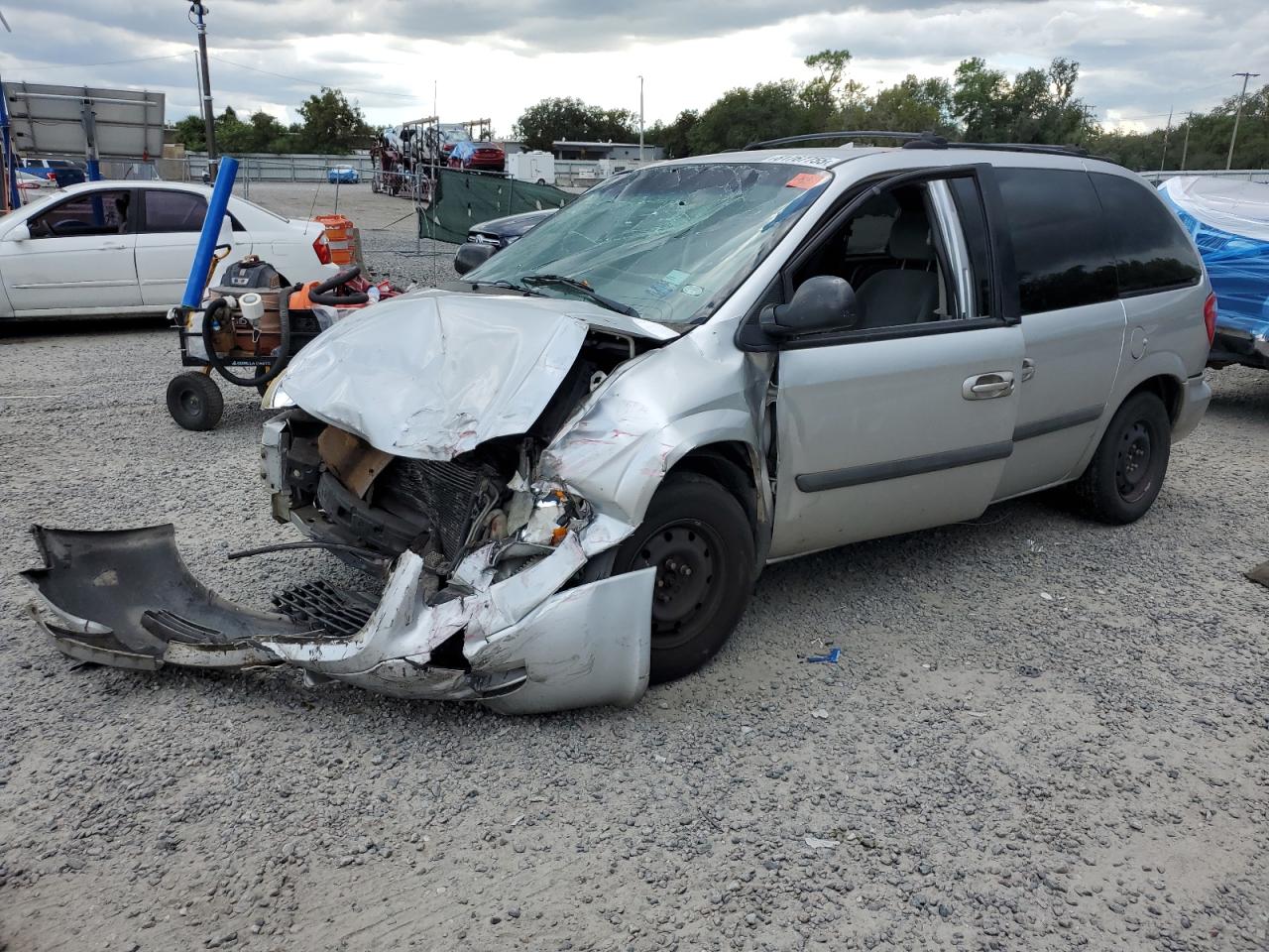 2005 Chrysler Town & country