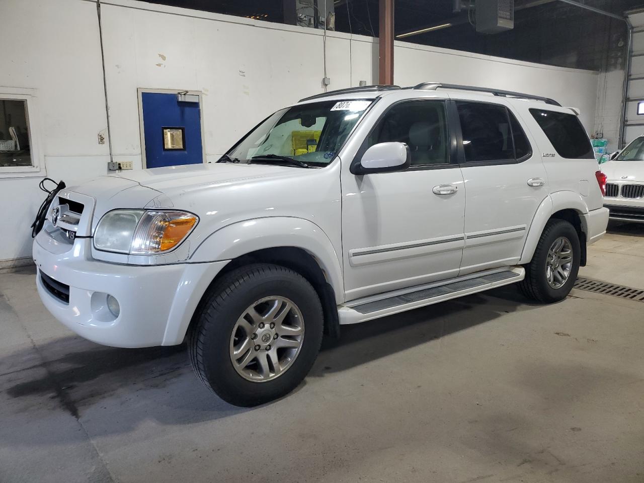 2005 Toyota Sequoia