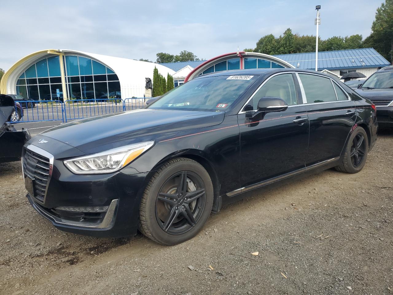 Genesis G90 premium