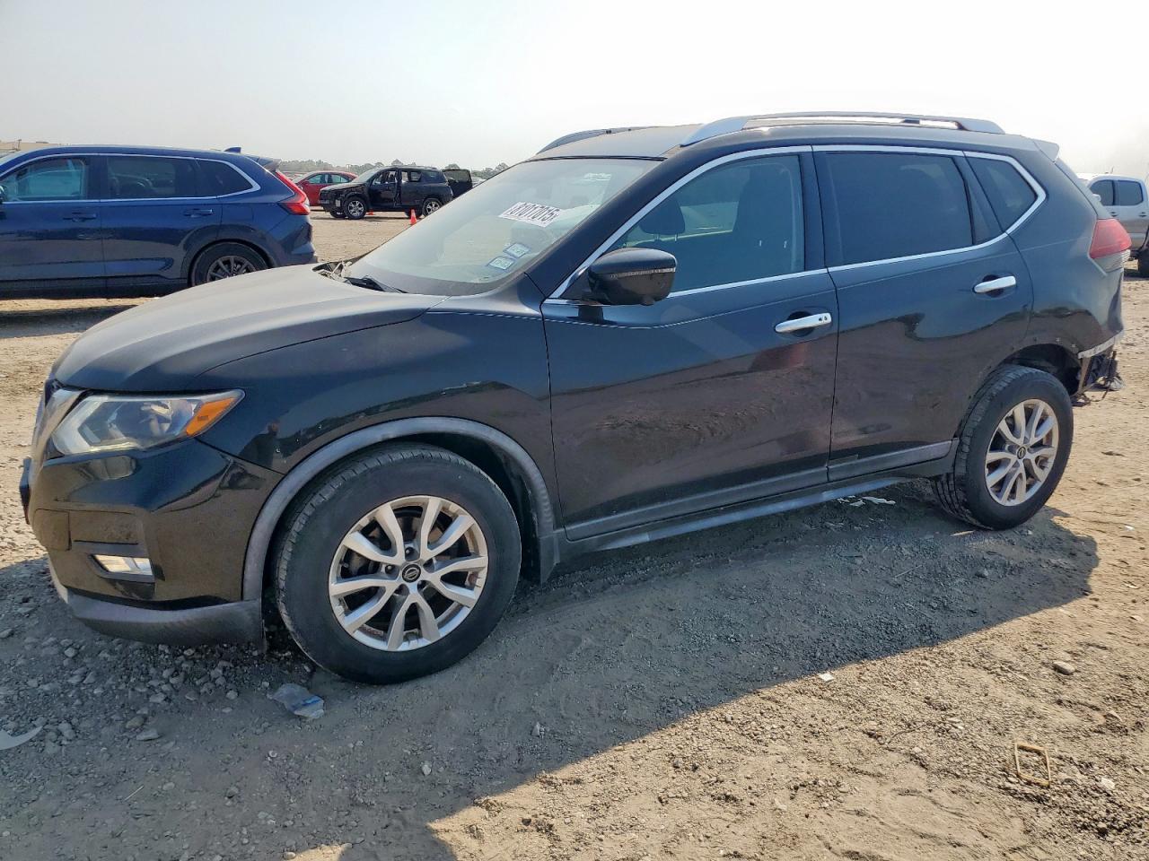2018 Nissan Rogue s S