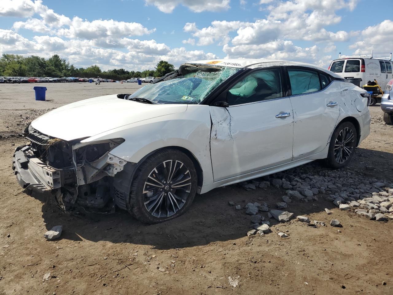 2019 Nissan Maxima s S