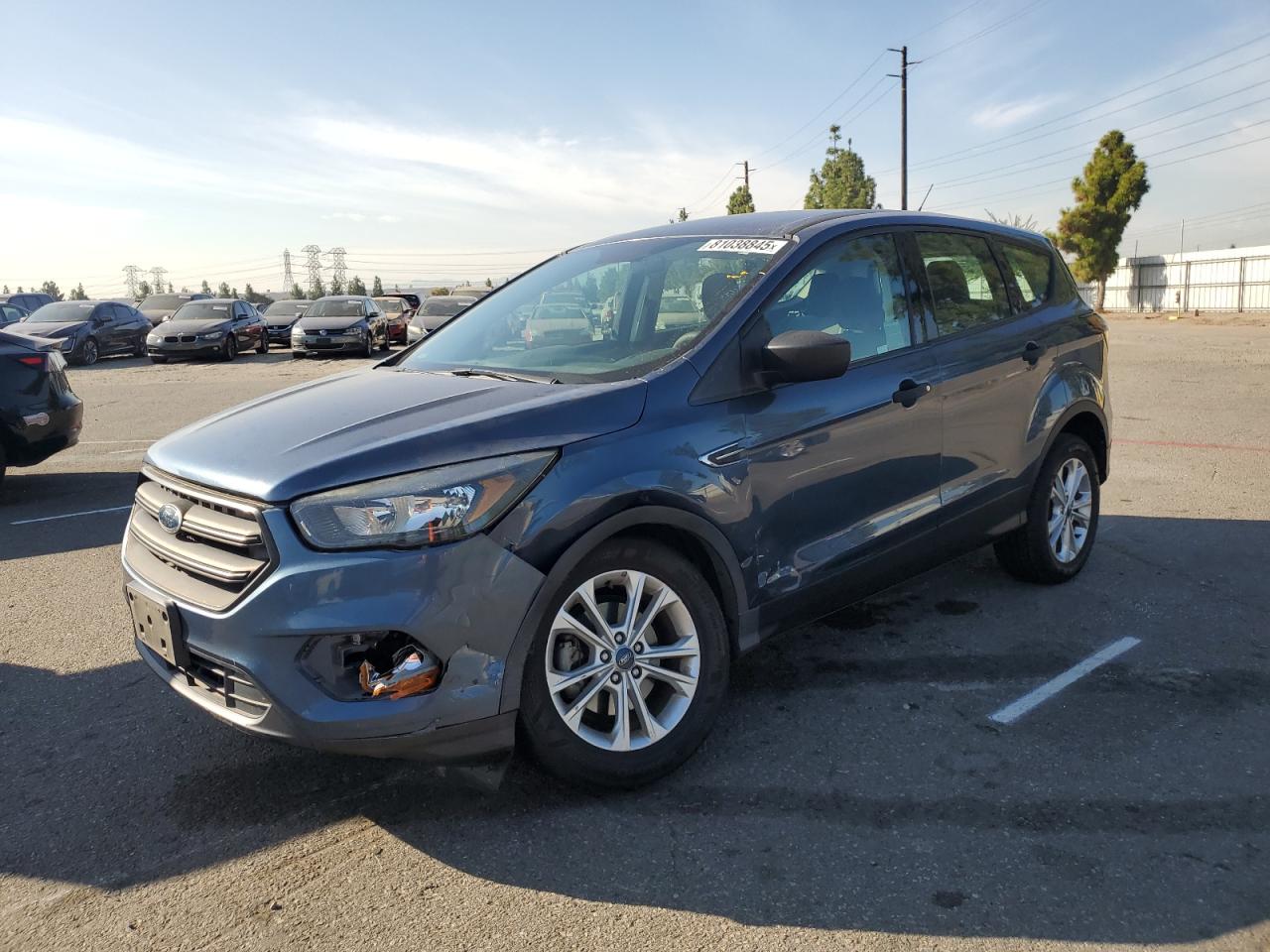 2018 Ford Escape s S