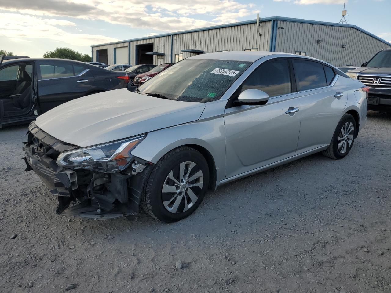 2019 Nissan Altima s S