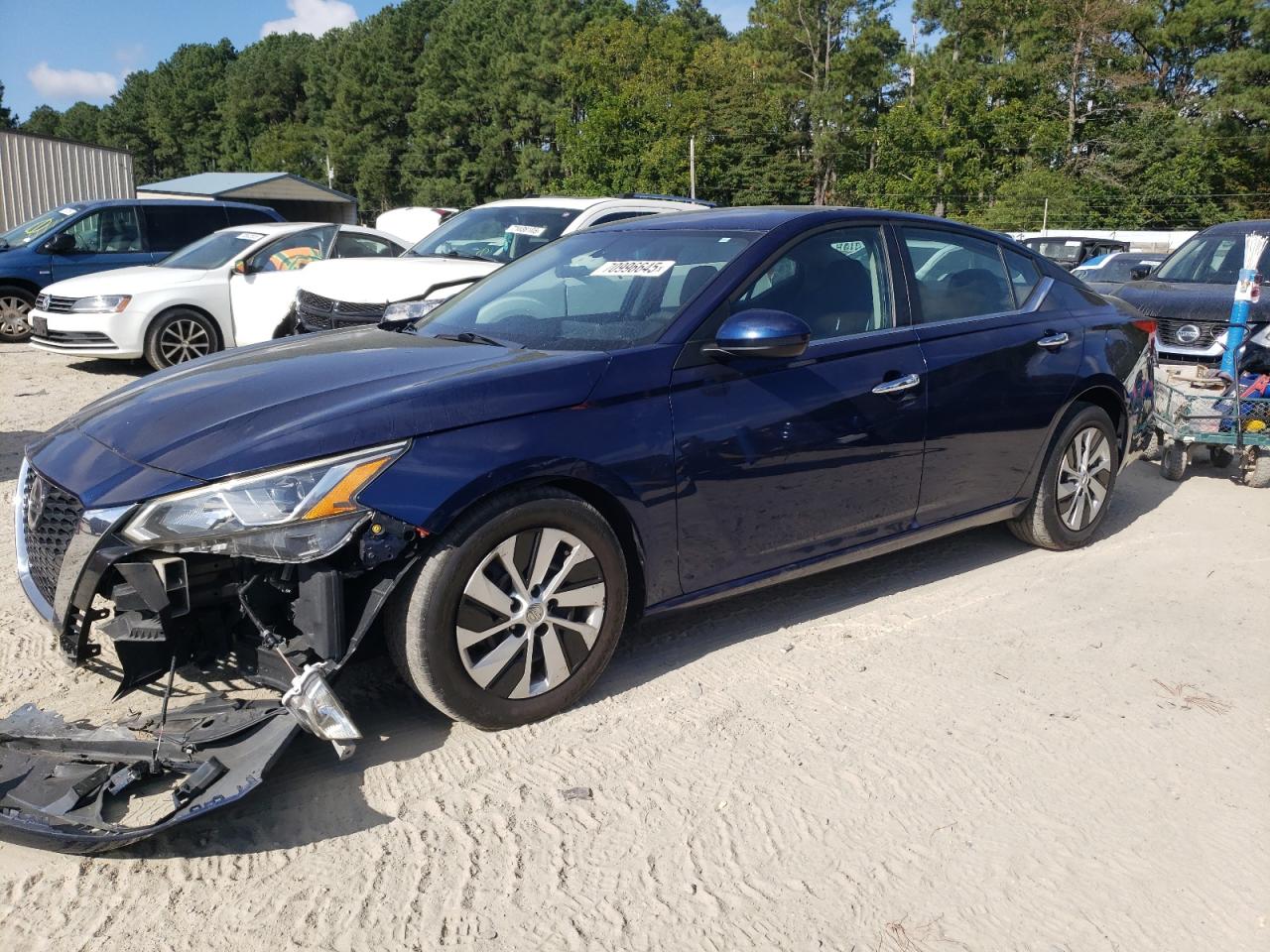Nissan Altima s