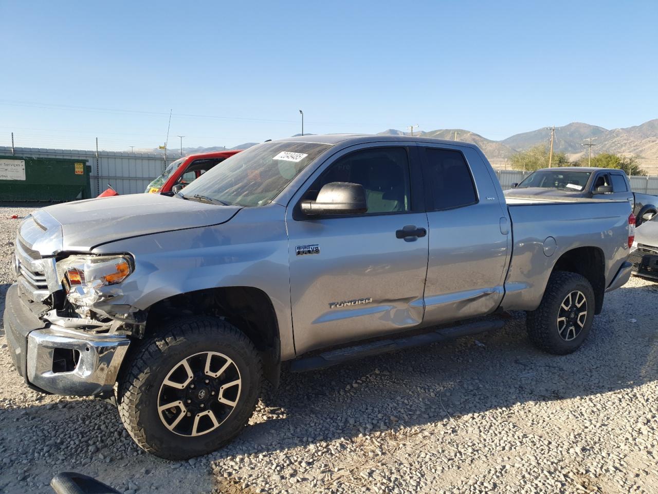 2017 Toyota Tundra double cab sr DOUBLE CAB SR