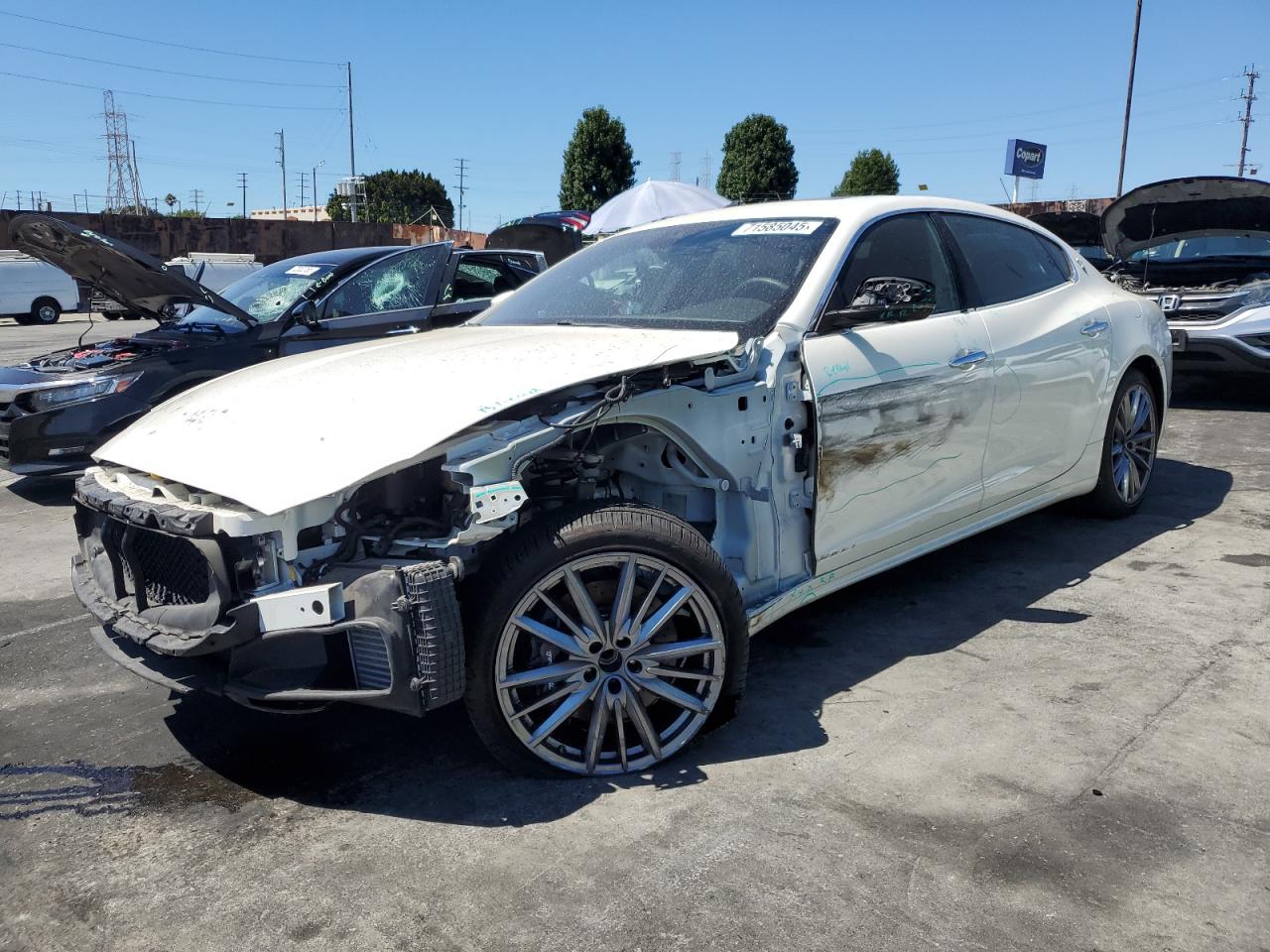 2022 Maserati Quattroporte base