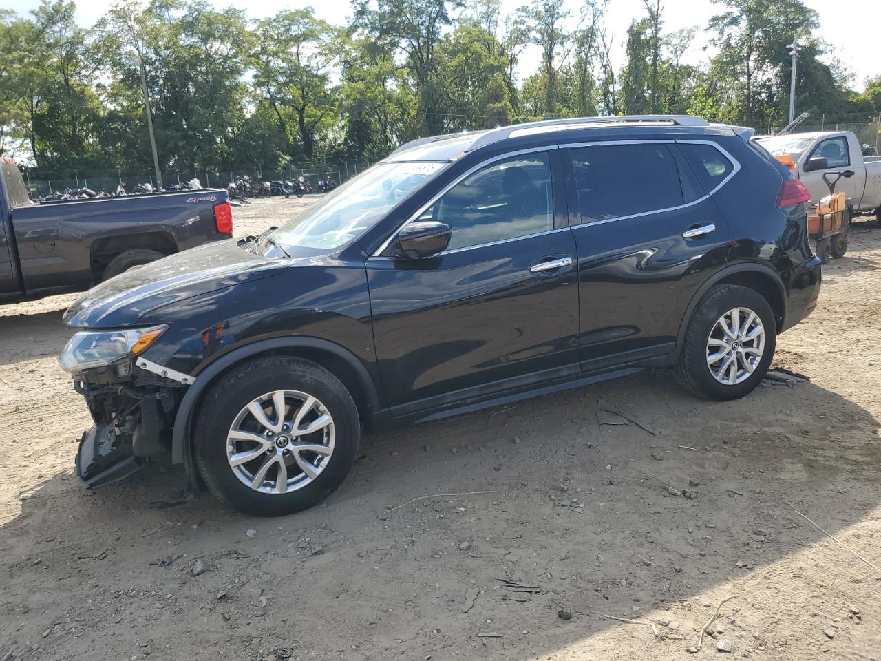 2017 Nissan Rogue sv SV
