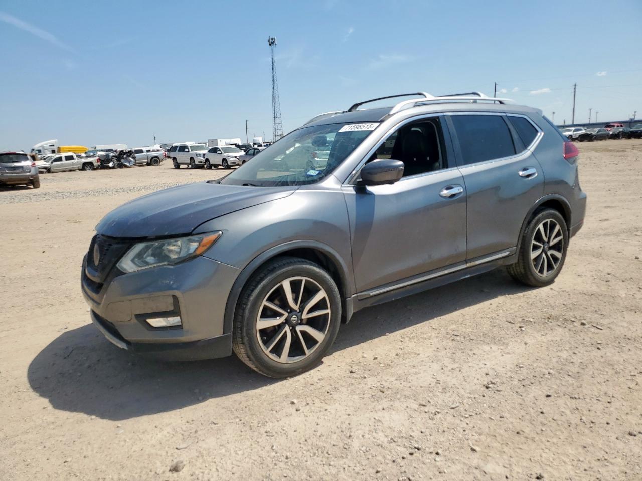 Nissan Rogue s