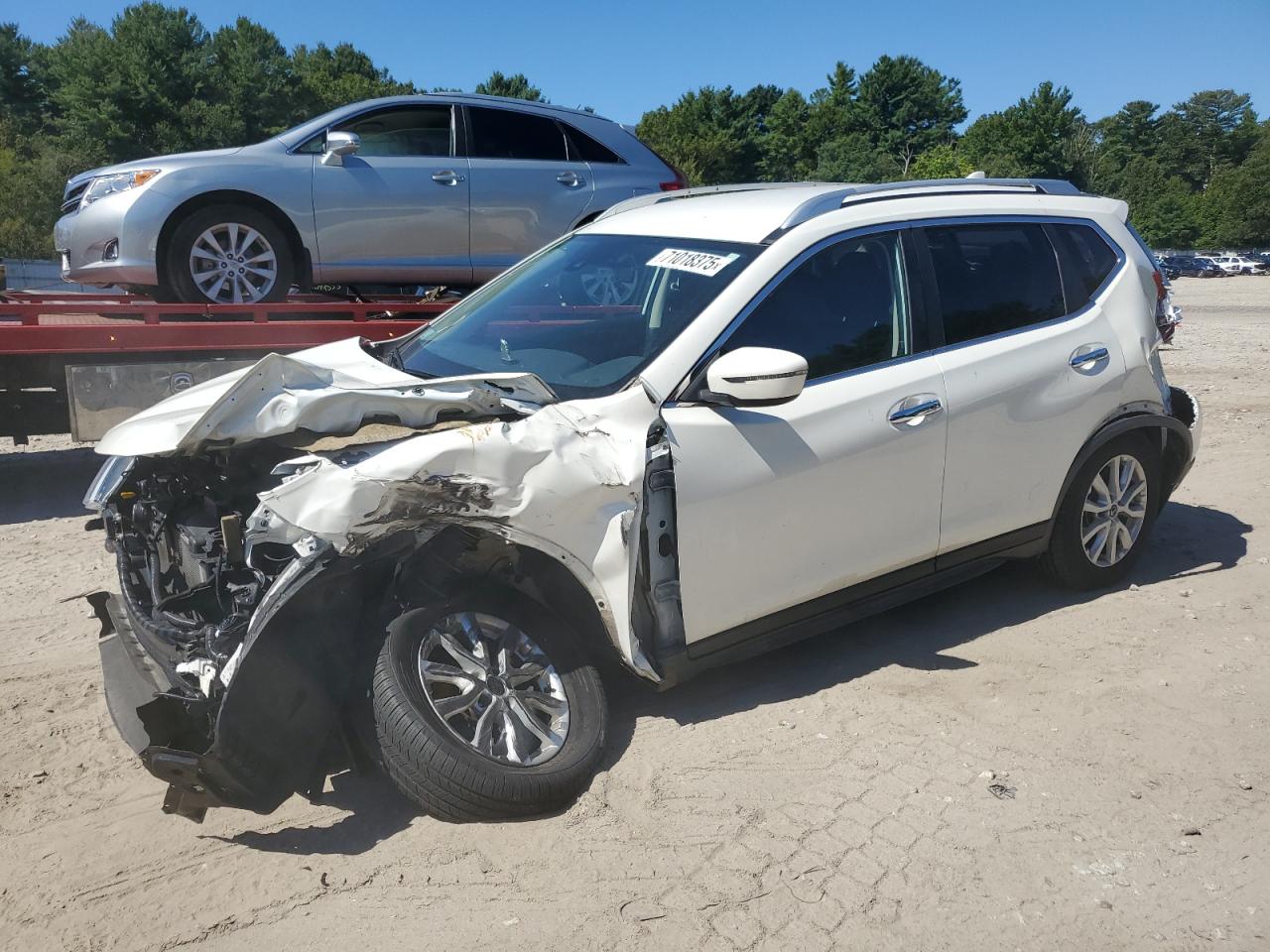 2020 Nissan Rogue s S